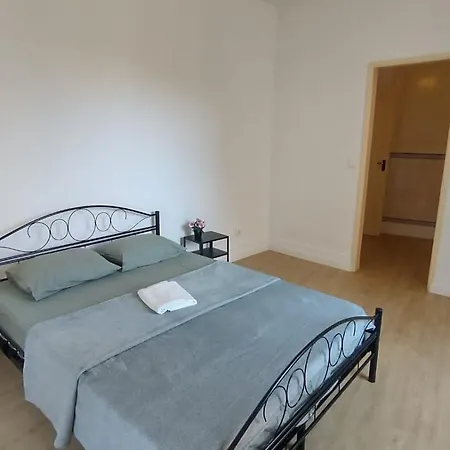 Varandas Do Chiado - Coliving Vandrarhem Lisboa